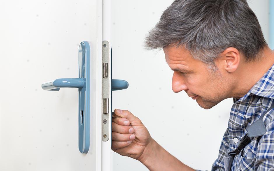 changer un verrou de porte Vaujours